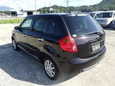 Mazda VERISA