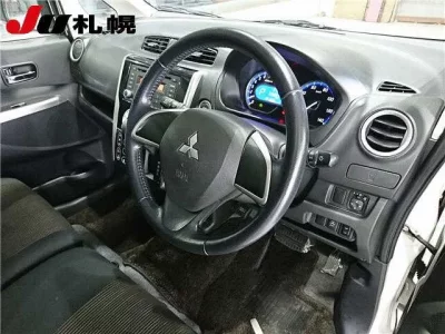 Mitsubishi EK CUSTOM