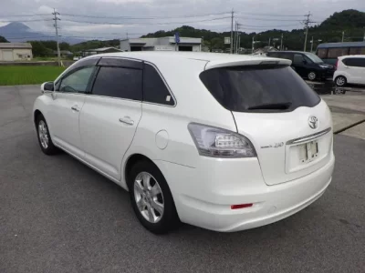 Toyota MARK X ZIO