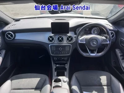 Mercedes-Benz CLA CLASS