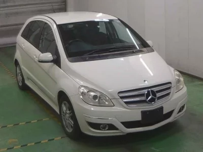 Mercedes-Benz B CLASS