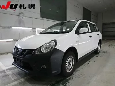 Nissan AD