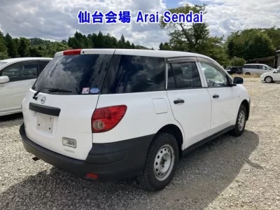 Nissan AD