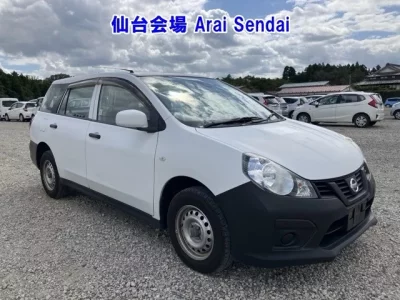 Nissan AD