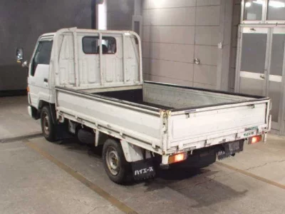 Toyota HIACE TRUCK