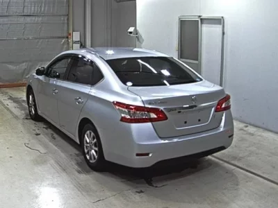 Nissan SYLPHY