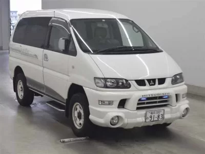 Mitsubishi DELICA