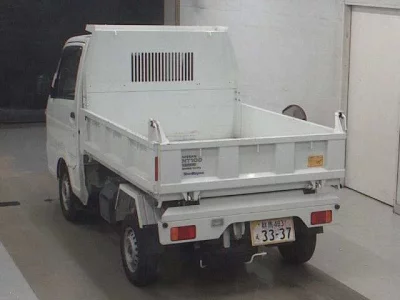 Nissan CLIPPER TRUCK