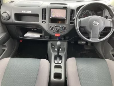 Nissan AD