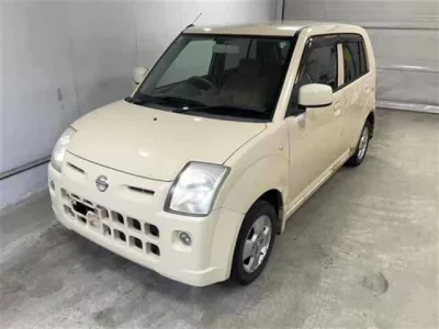 Nissan PINO