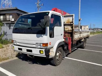 Nissan CONDOR