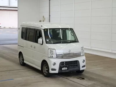 Nissan CLIPPER RIO