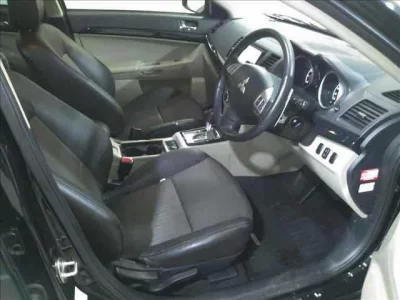 Mitsubishi GALANT FORTIS