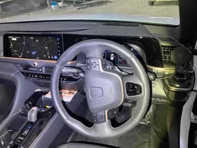 Toyota CROWN SPORT
