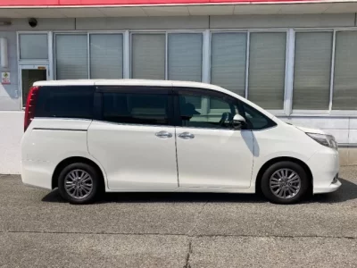 Toyota ESQUIRE