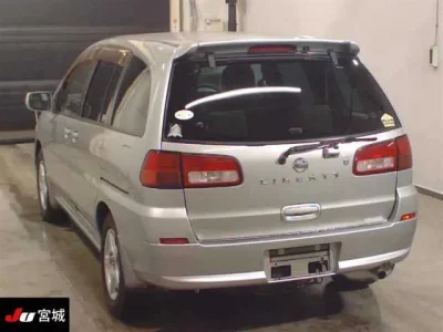 Nissan LIBERTY