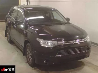 Mitsubishi OUTLANDER PHEV