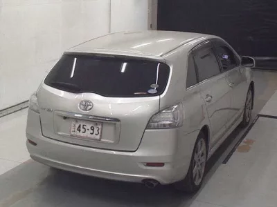 Toyota MARK X ZIO