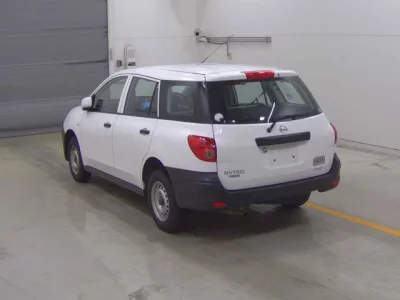 Nissan AD