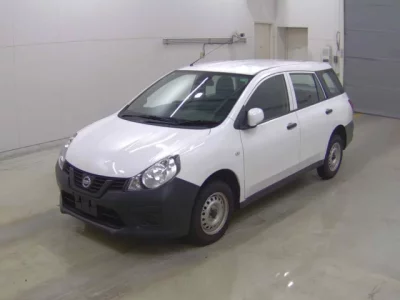 Nissan AD