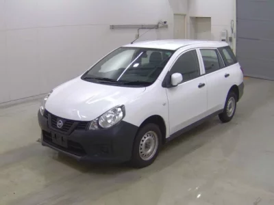 Nissan AD