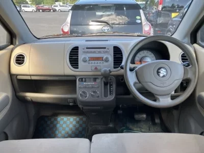 Suzuki MRWAGON