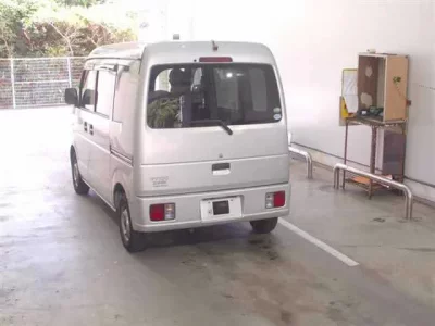 Nissan CLIPPER VAN
