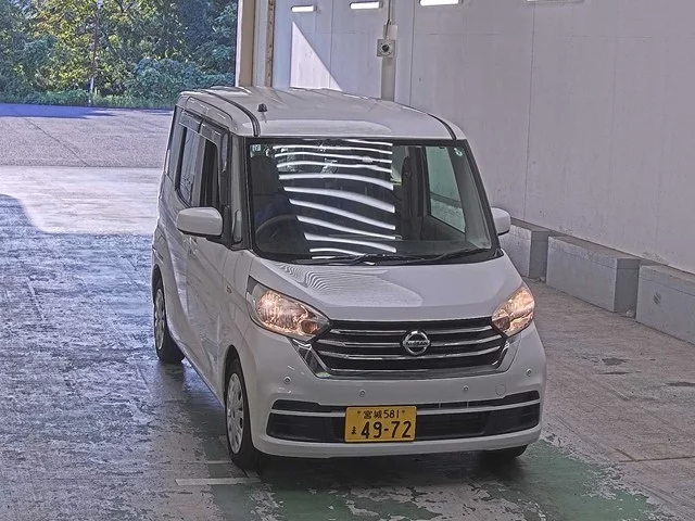 Nissan DAYZ ROOX