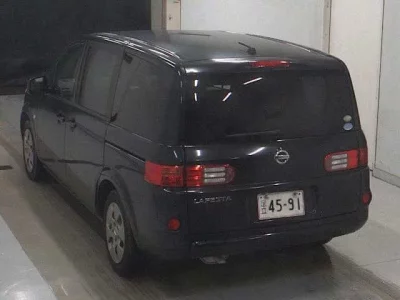 Nissan LAFESTA