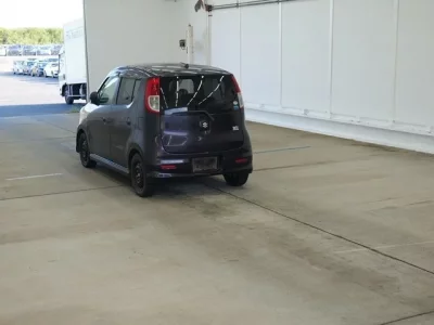 Suzuki MRWAGON