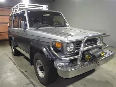 Toyota LAND CRUISER
