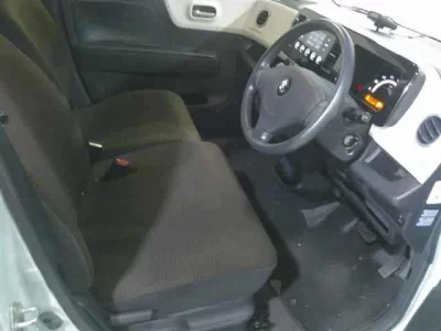 Suzuki MRWAGON