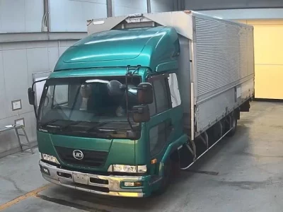 Nissan CONDOR