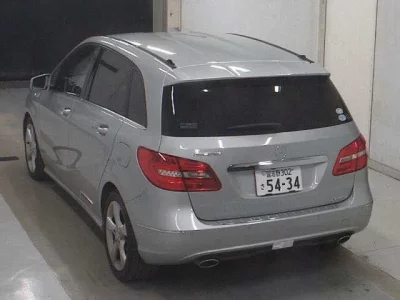 Mercedes-Benz B CLASS