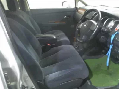 Nissan TIIDA LATIO
