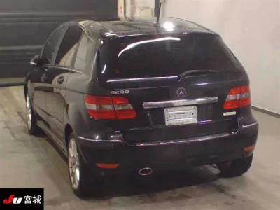 Mercedes-Benz B CLASS