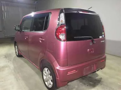 Suzuki MRWAGON