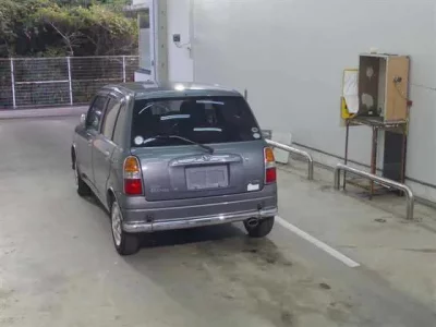 Daihatsu MIRA