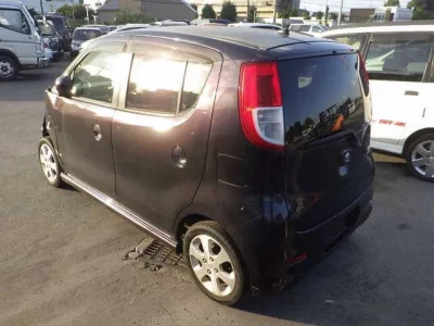 Suzuki MRWAGON