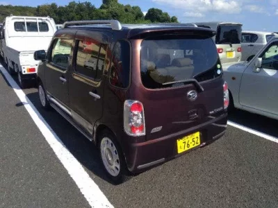 Daihatsu MIRA