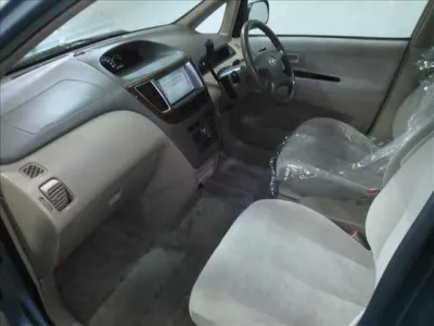 Toyota NADIA