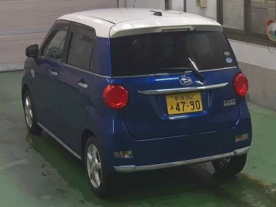 Daihatsu Cast
