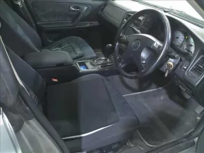 Nissan STAGEA
