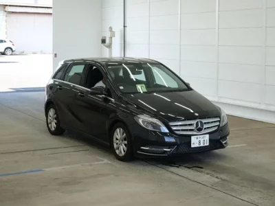 Mercedes-Benz B CLASS