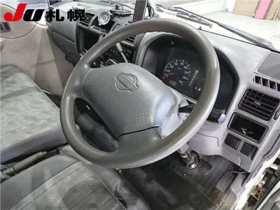 Nissan VANETTE TRUCK