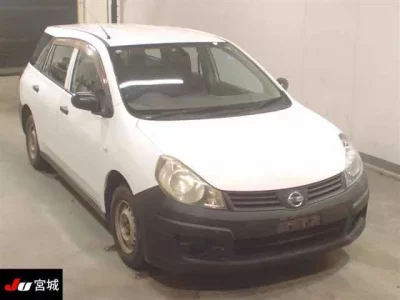 Nissan AD