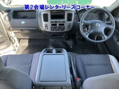 Nissan CARAVAN BUS