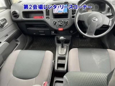 Nissan AD
