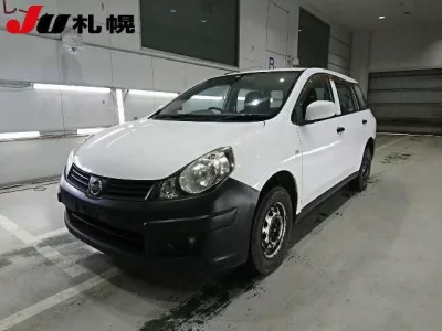 Nissan AD