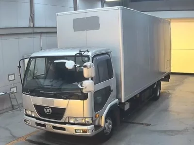 Nissan CONDOR
